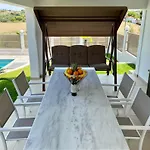 Liana , Private With Pool And Garden * Vergia