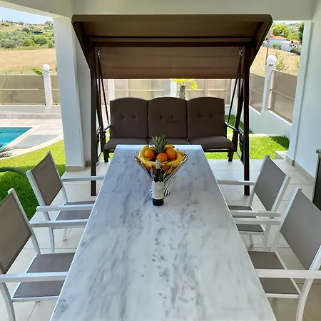 Liana , Private With Pool And Garden * Vergia