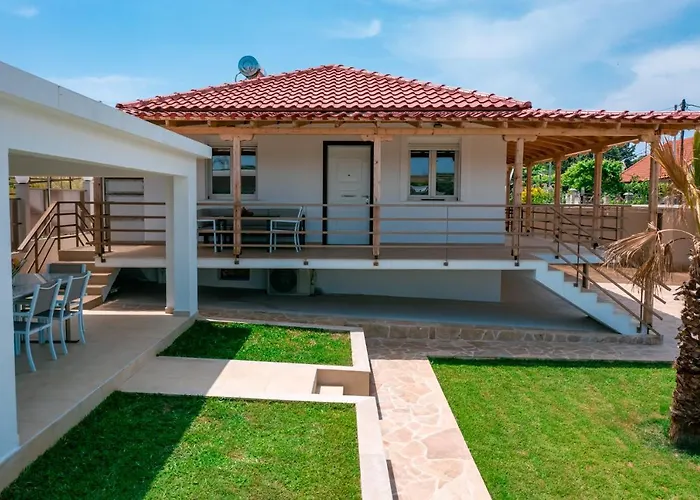 Liana , Private With Pool And Garden Villa *