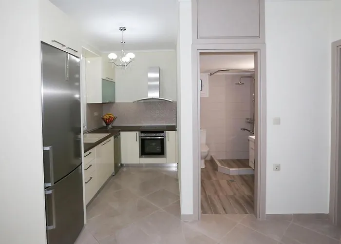 Liana , Private With Pool And Garden *